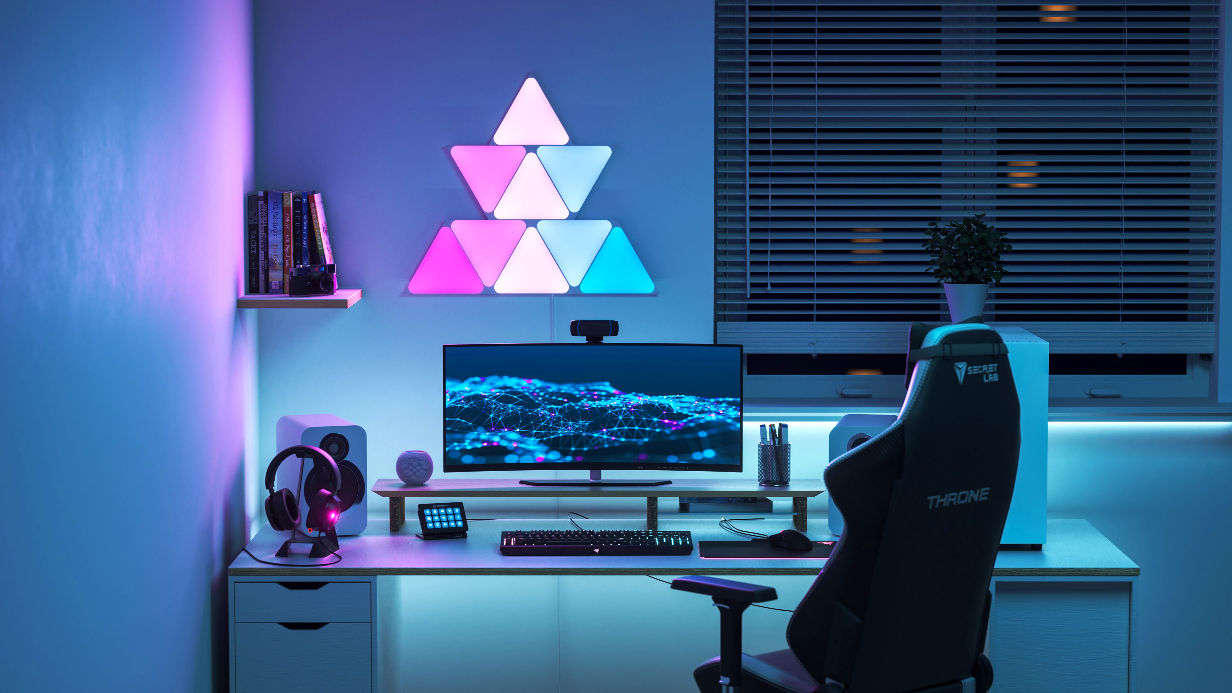 Shapes Triangles Starter Kit (9 Panels)
